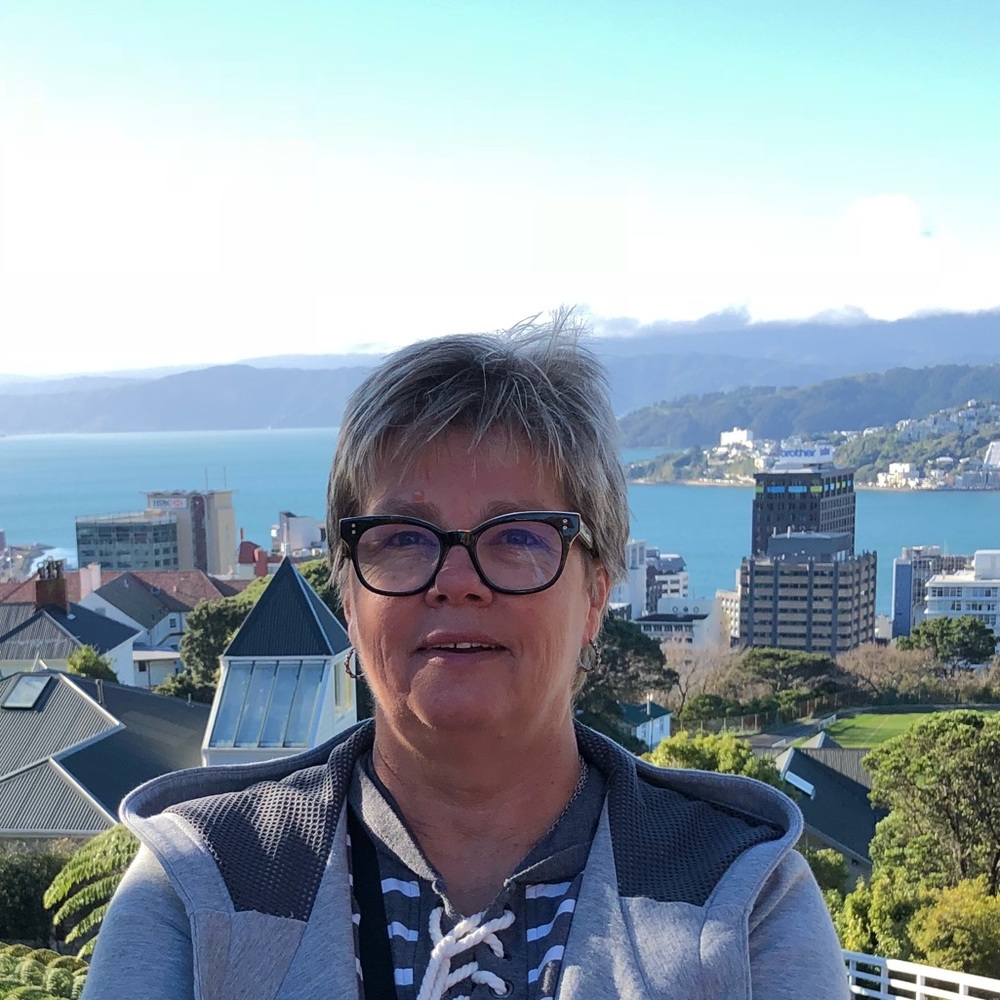 Meet your Posher, Lynn